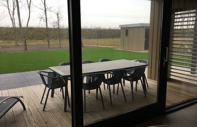 Villa in Bergen op Zoom With Luxury Interiors - Foto 4