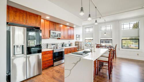 Modern Blaine Condo Rental Less Than 1 Mi to Boat Harbor! - Foto 2