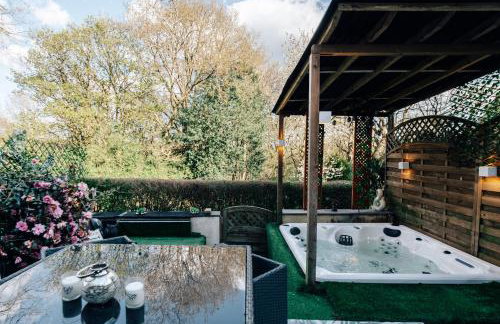 Luxury Unique Townhouse with Hottub & Pizza Oven - Foto 27