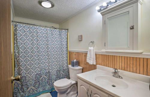 Woodsy Diamond Point Getaway - 5 Mi to Lake George - Foto 16