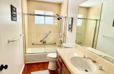 Family Friendly A Frame, Pets stay Free! - Foto 6