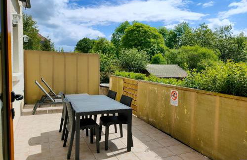 Gîte 829 Montagnes du Jura avec Spa et Sauna classé 3 étoiles - Foto 6