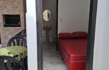 Casa Maravilhosa, Pé na Areia com Piscina, Área Gourmet com Churrasqueira em Deck Coberto Frente a Piscina, Mesa de Bilhar, 4 Quartos Confortáveis, Sendo 2 Suítes, Cozinha Americana e Sala de Jantar, Ampla Garagem para 6 Carros - Mercado na rua da Casa - Photo 35