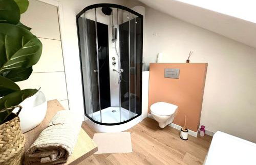 La Mansarde - Appartement cosy de 2 chambres - Foto 14