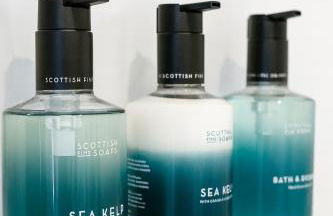 Luxury flat with FREE parking & easy tube access! - Foto 14