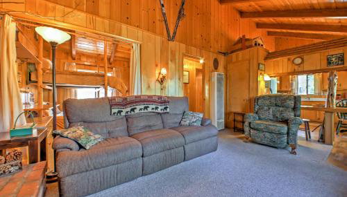 Big Bear Lake Cabin with Deck about 7 Mi to Ski Slopes! - Foto 4