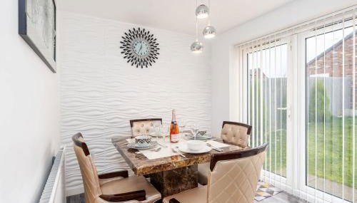 Charming 3 Bedroom Home with Garden near Doncaster - Foto 5