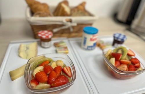 La Villa Perchée, Appartements Élégants, sauna Privé, sport, terrasses et Vue Panoramique, Parking protégé, proche PARIS - Foto 76