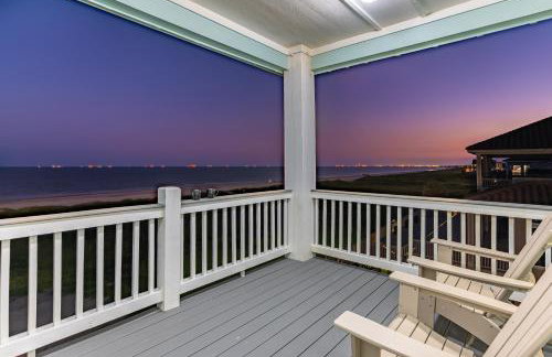 Luxury Beachfront l Sleeps 20, Hot Tub, Pool & Game Room Fun! - Foto 5