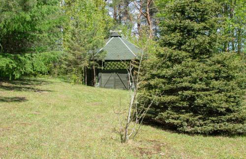 Gospodarstwo agroturystyczne nad jeziorem wśród lasów - Foto 8