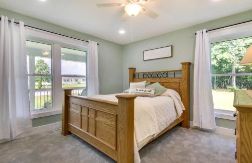 Hot Tub Haven 2 Mi to Beach! Christys Cottage - Foto 14