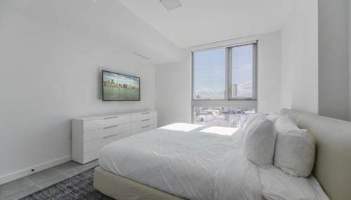 Stylish Stay in the Heart of Miami - Walk to Bayside & Bayfront Park - Foto 2