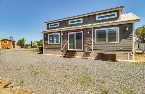 2 Mi to Rainbow Lake: Lovely Lakeside Tiny Home - Foto 2