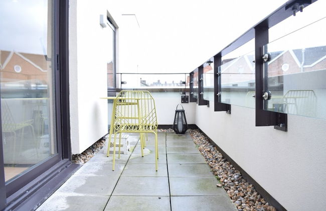 Bright 1 Bedroom Flat in North London With Balcony - Photo 7