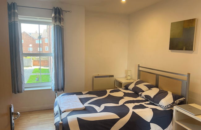 Nantwich - Sleeps 4 - Parking - Town 10mins Walk - Photo 3