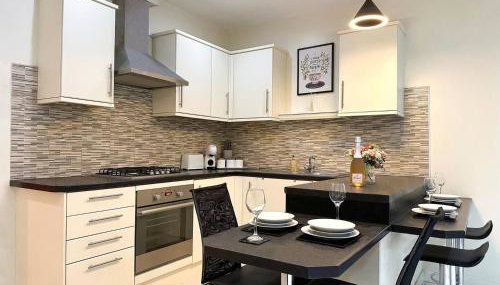 On Trend 3 Bedroom Home In Maerdy near Attractions - Foto 3