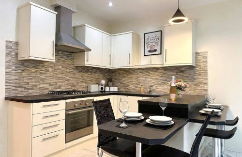 On Trend 3 Bedroom Home In Maerdy near Attractions - Foto 3