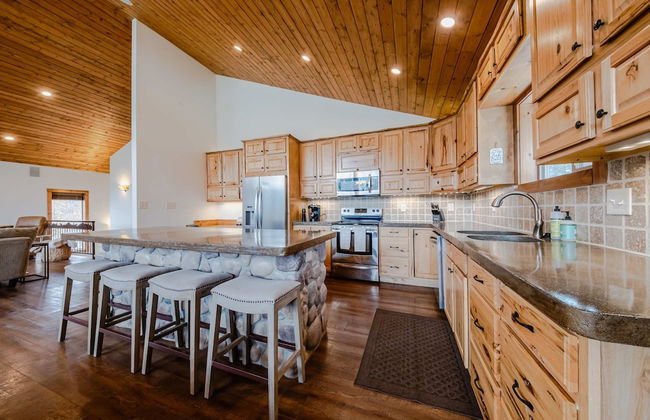 Flathead River Retreat For 15! - Foto 11