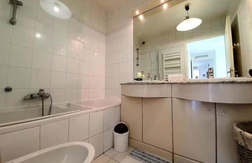 Le Soleau Méditerranéen - Proche Port avec Parking - Foto 19