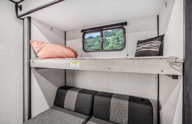 Stunning Newly Renovated Modern Beach House - 7633 - Foto 53