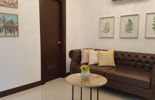 Three Central - Photo 13