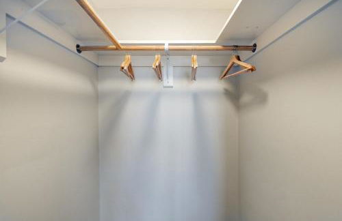 Brentwood 2BR w Outdoor Pool nr shops LAX-146 - Foto 8