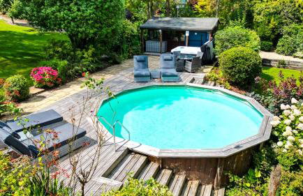 Modern Loft, spectacular grounds, pool & hot tub - Foto 5