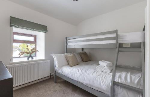 Home in Llanberis - Photo 5