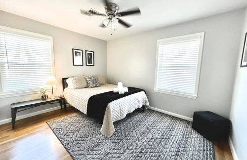 Entire 3 bedroom 1 and half bath home in Deer Park high speed wifi - Foto 17