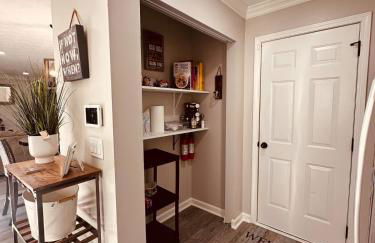 ThrillStay Braves & Six Flags Family House - Foto 12