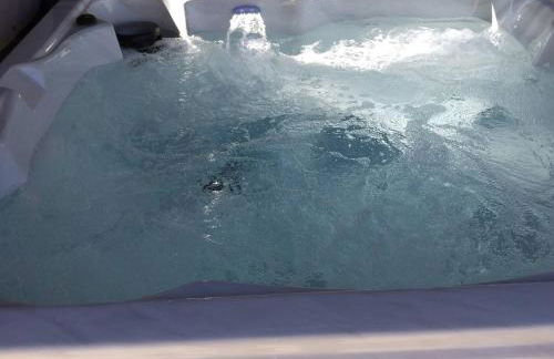 Chic Villa - Pool, hot Tub, hammock, king Bed, wi-fi - Foto 26