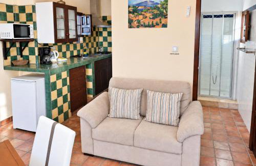 Ground floor apartment "CEZANNE", with spectacular pool in rural holiday park FINCA EL MORALEJO - Foto 5