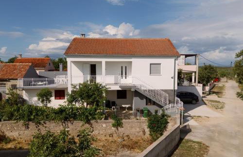 Apartment Matic Sonkovic - Photo 1