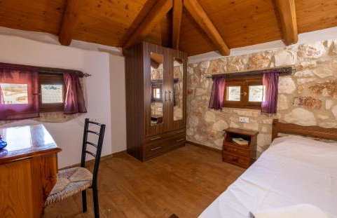 Vardiola Houses, close to Agios Sostis Beach, by ZanteWize - Foto 77