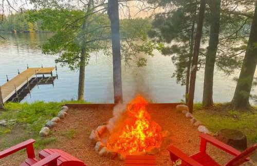 Little Red Lakeside Cabin - Foto 25