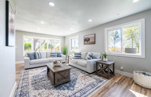 Private 4BR Estate on 11 acres, Game Room, Near Hospitals & Casino - Foto 7