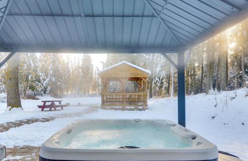 Columbia Falls Private Retreat Pool Table and Deck! - Foto 30