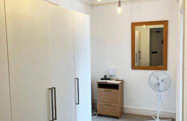 On the Quay - Foto 12