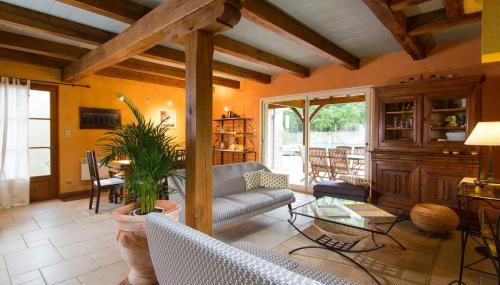 Du Levant au Couchant - 2 gîtes mitoyens à Caylus - Piscine - Jardin - 5 chambres - 12 personnes - 5 minutes du village médiéval - Foto 3