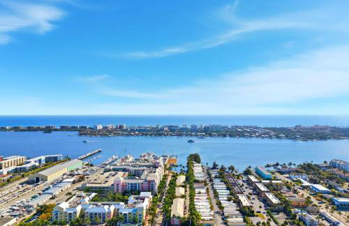 Spacious 3BR 3BA with King Bed & Amazing Pools near Intercoastal, Lantana Beach, FL - Foto 79