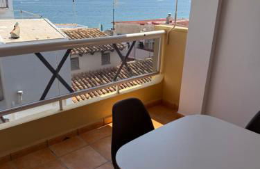 Duplex with spacious terraces and stunning sea views, right next to the beach - Foto 10