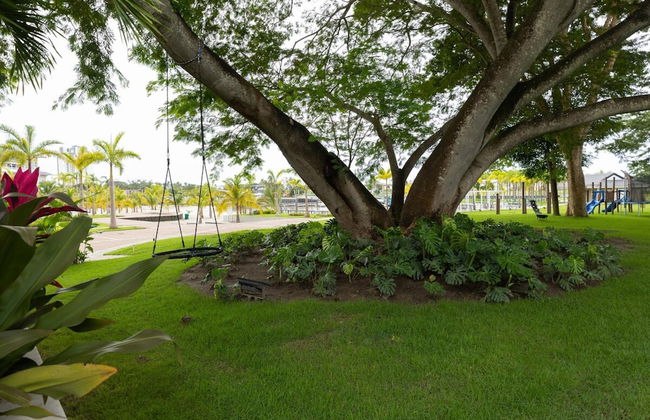 The Couples Condo by Acomodo - Photo 14