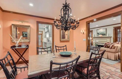 Casa Delfino - Savor Old World Charm with a Lush Poolside Retreat - Foto 5