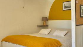 Agréable petit gîte avec jardinet et piscine - Foto 3