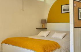 Agréable petit gîte avec jardinet et piscine - Foto 3