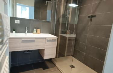 T3 centre-ville avec parking - Photo 15