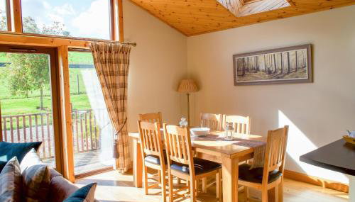 Plum Tree Lodge - Photo 4