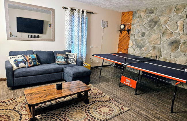 Mountain Must-have by Avantstay Indoor Hot Tub Game Room Fire Pit - Photo 20