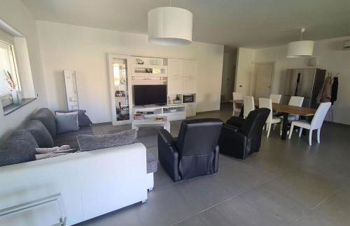 Villa con piscina - Foto 12