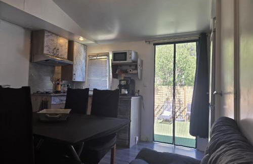 Charmant Mobil home avec piscine privative - Foto 3